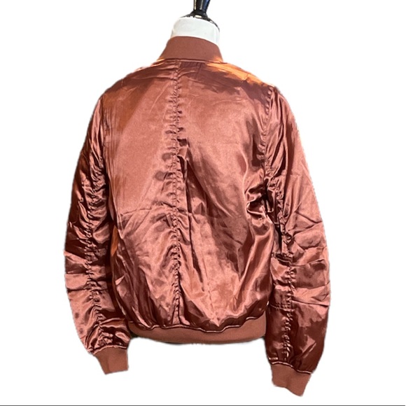 BOOHOO LYDIA SILKY MA1 BOMBER JACKET **NWT** - Picture 5 of 12